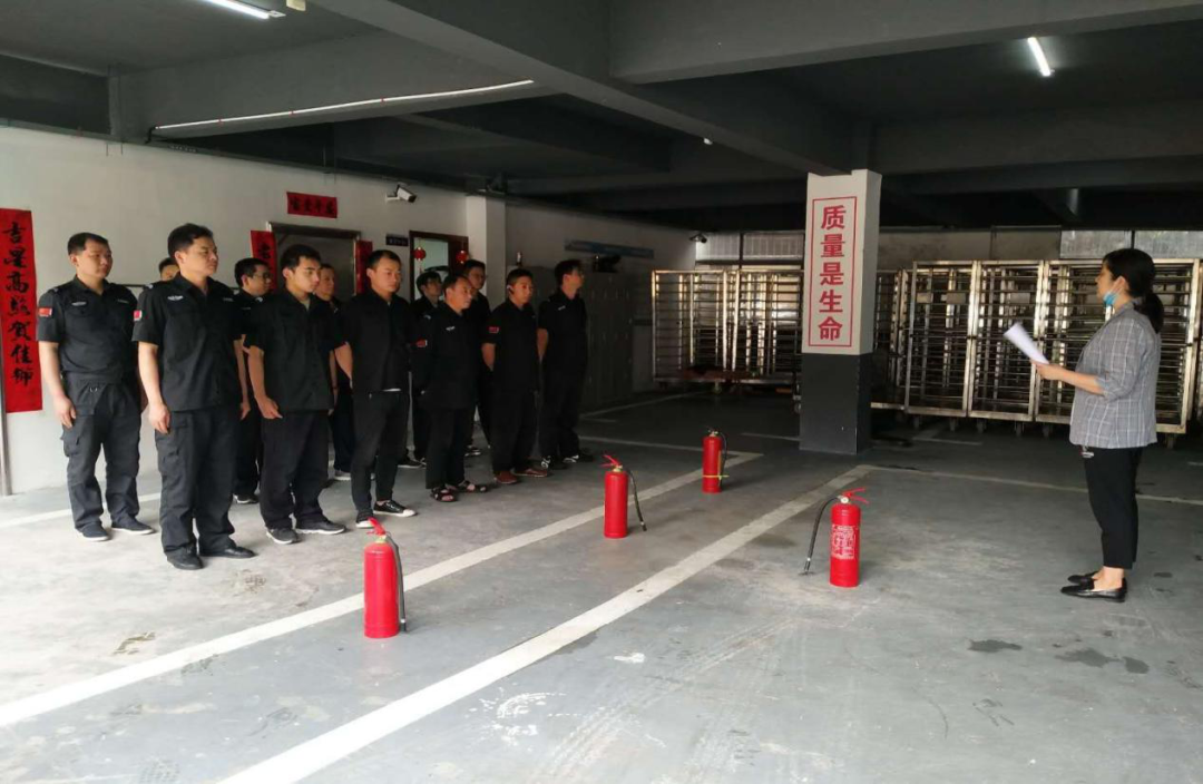 遠程監(jiān)控,報警巡邏,清機加鈔,清分整點,憑證寄庫,頭寸箱寄庫,商鋪安保,智能家居 遠程監(jiān)控,報警巡邏,清機加鈔,清分整點,憑證寄庫,頭寸箱寄庫,商鋪安保,智能家居