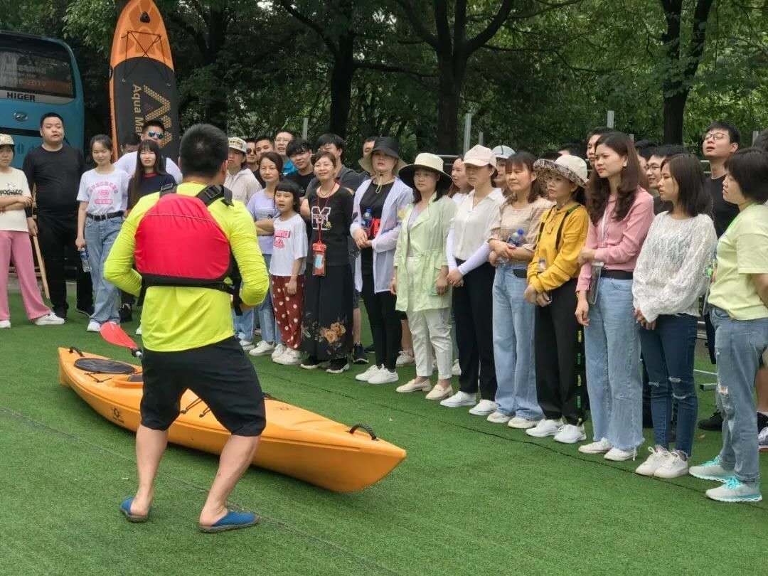 遠(yuǎn)程監(jiān)控,報(bào)警巡邏,清機(jī)加鈔,清分整點(diǎn),憑證寄庫(kù),頭寸箱寄庫(kù),商鋪安保,智能家居 遠(yuǎn)程監(jiān)控,報(bào)警巡邏,清機(jī)加鈔,清分整點(diǎn),憑證寄庫(kù),頭寸箱寄庫(kù),商鋪安保,智能家居