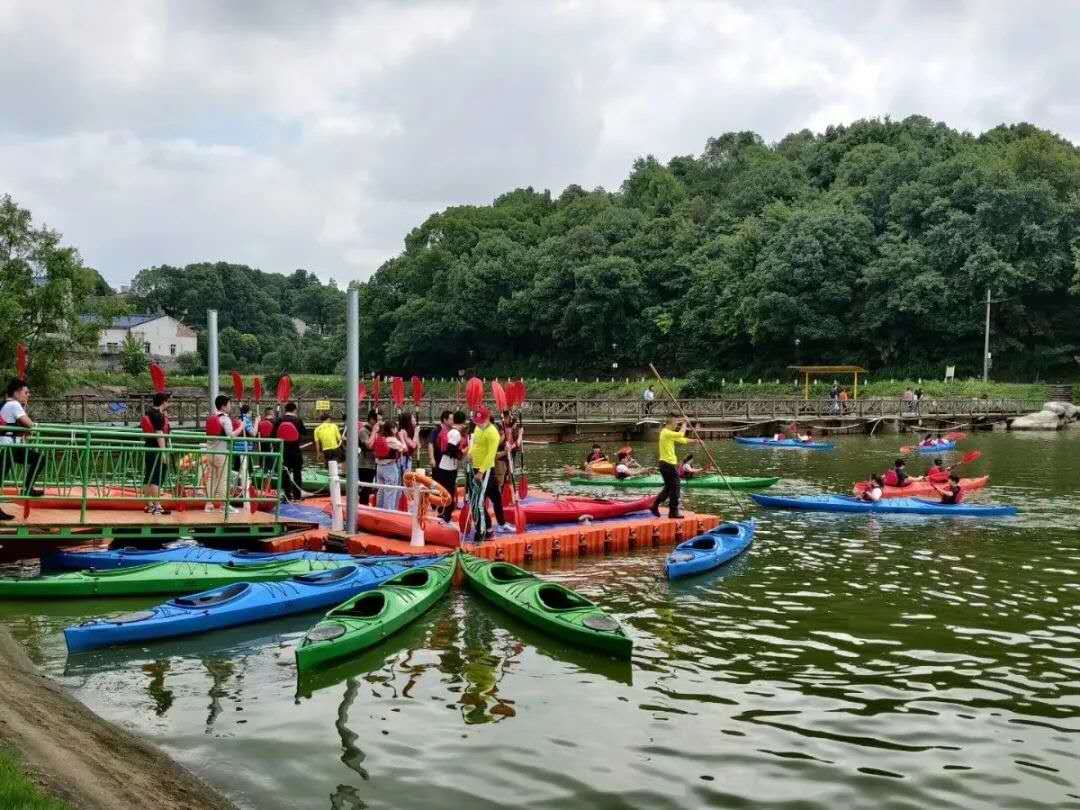 遠(yuǎn)程監(jiān)控,報(bào)警巡邏,清機(jī)加鈔,清分整點(diǎn),憑證寄庫(kù),頭寸箱寄庫(kù),商鋪安保,智能家居 遠(yuǎn)程監(jiān)控,報(bào)警巡邏,清機(jī)加鈔,清分整點(diǎn),憑證寄庫(kù),頭寸箱寄庫(kù),商鋪安保,智能家居