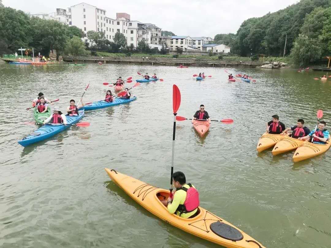 遠(yuǎn)程監(jiān)控,報(bào)警巡邏,清機(jī)加鈔,清分整點(diǎn),憑證寄庫(kù),頭寸箱寄庫(kù),商鋪安保,智能家居 遠(yuǎn)程監(jiān)控,報(bào)警巡邏,清機(jī)加鈔,清分整點(diǎn),憑證寄庫(kù),頭寸箱寄庫(kù),商鋪安保,智能家居