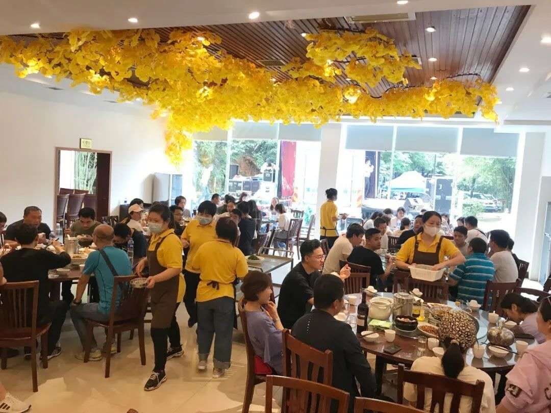 遠(yuǎn)程監(jiān)控,報(bào)警巡邏,清機(jī)加鈔,清分整點(diǎn),憑證寄庫(kù),頭寸箱寄庫(kù),商鋪安保,智能家居 遠(yuǎn)程監(jiān)控,報(bào)警巡邏,清機(jī)加鈔,清分整點(diǎn),憑證寄庫(kù),頭寸箱寄庫(kù),商鋪安保,智能家居