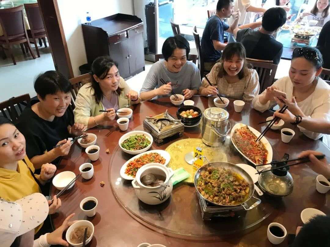 遠(yuǎn)程監(jiān)控,報(bào)警巡邏,清機(jī)加鈔,清分整點(diǎn),憑證寄庫(kù),頭寸箱寄庫(kù),商鋪安保,智能家居 遠(yuǎn)程監(jiān)控,報(bào)警巡邏,清機(jī)加鈔,清分整點(diǎn),憑證寄庫(kù),頭寸箱寄庫(kù),商鋪安保,智能家居