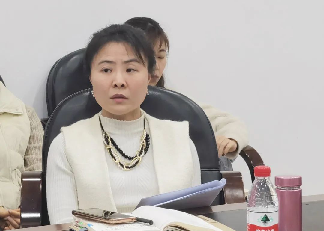 遠程監(jiān)控,報警巡邏,清機加鈔,清分整點,憑證寄庫,頭寸箱寄庫,商鋪安保,智能家居 遠程監(jiān)控,報警巡邏,清機加鈔,清分整點,憑證寄庫,頭寸箱寄庫,商鋪安保,智能家居